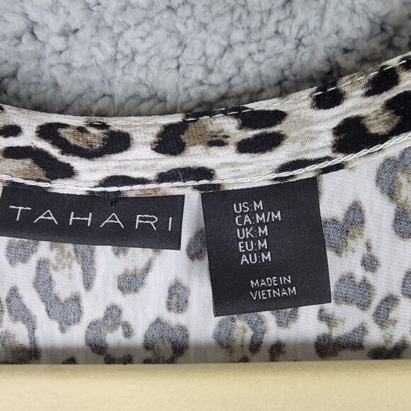 Tahari Womens Blouse Medium Office Siren Surplice Neckline Gold Buckle Slimming - Picture 4 of 13